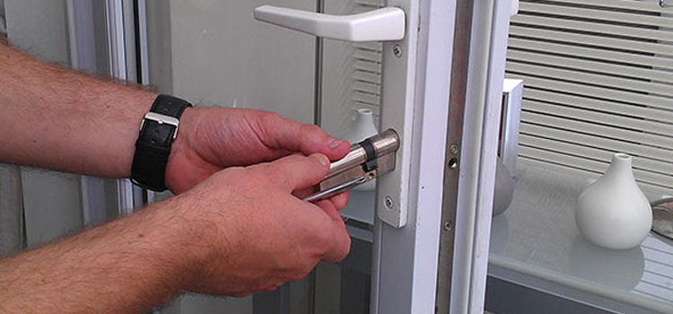 Commercial Door Lock Repair in Palmdale